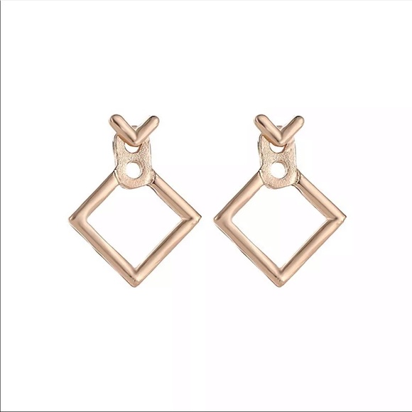 New Hot Minimalist Geometric Hollow Earrin… - Picture 2 of 2